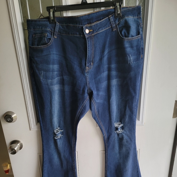 Ripped Flare Jeans - Picture 2 of 9